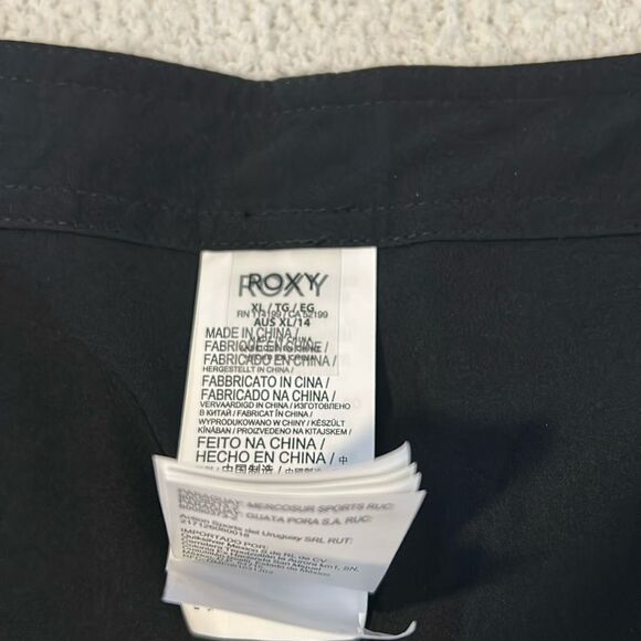 ROXY To Dye 2" Board short, Black, Size XL, NWT - Picture 10 of 10